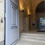 Daire Calme Et Raffine Hypercentre Historique Parking Public Amiens
