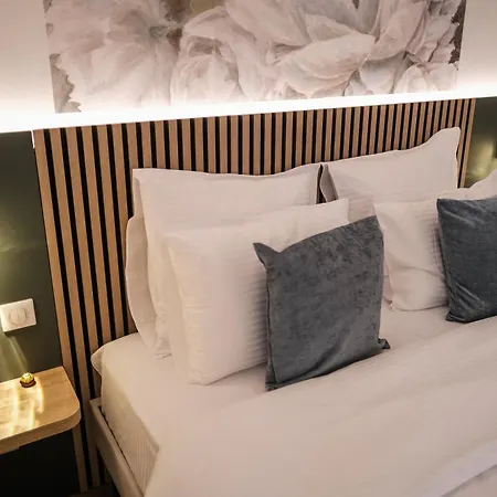 Calme Rare En Hypercentre - Confort - Historique De Caractere Amiens