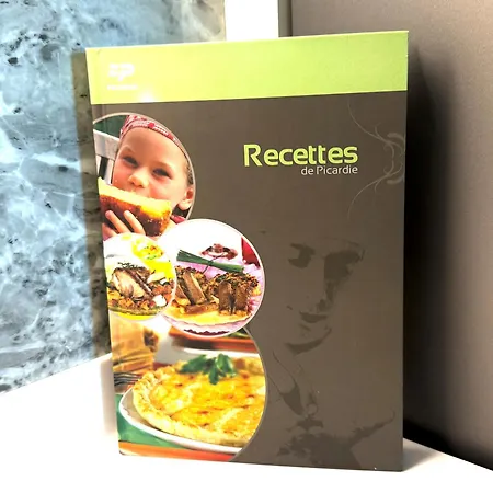 Calme rare en hypercentre - Appartement tout confort - Résidence historique de caractère Appartamento