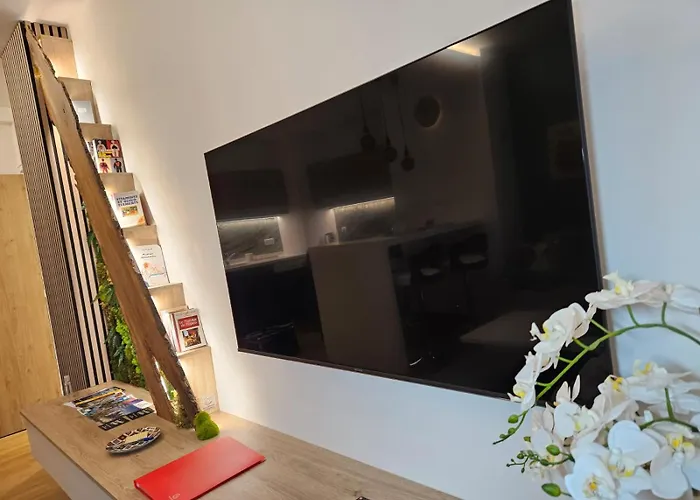 Calme rare en hypercentre - Appartement tout confort - Résidence historique de caractère Appartamento *