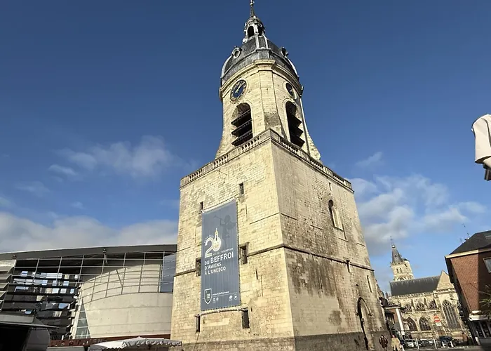 Calme rare en hypercentre - Appartement tout confort - Résidence historique de caractère Amiens