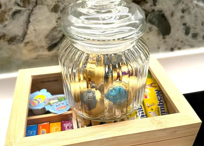 Calme rare en hypercentre - Appartement tout confort - Résidence historique de caractère Appartamento